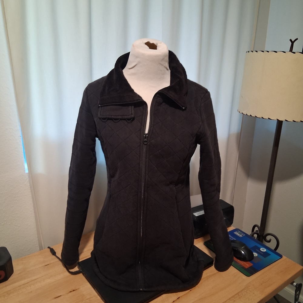 Women's The North Face mid-length Winter Coat : Quilted : Size Small : Black